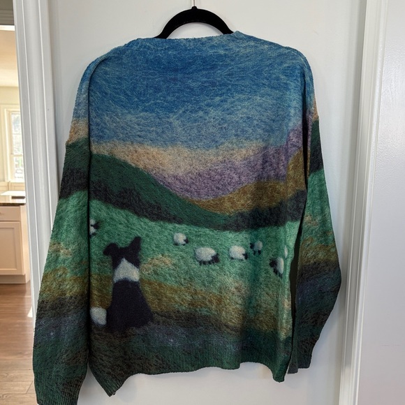 Unique lightweight sweater with dog and sheep - Picture 2 of 6